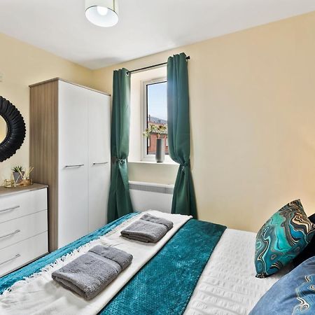 Central Leeds Gem - Parking - Sleeps 6 Apartamento Exterior foto